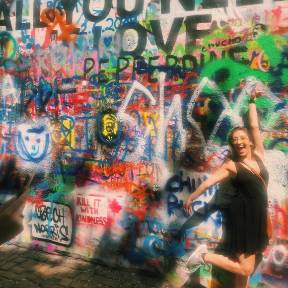 Meet your Posher, Ang🖤 - Picture 5 of 12